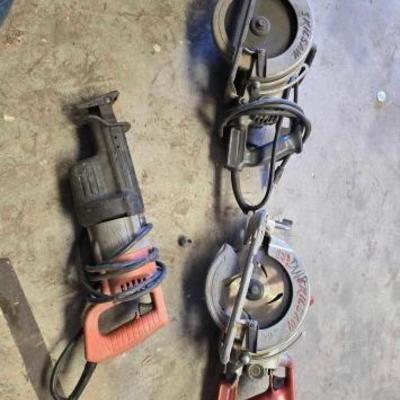 #2128 • 2 SkillSaws & 1 Milwaukee Salsaw
