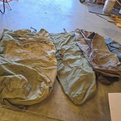 #2300 • Shelter Bags
