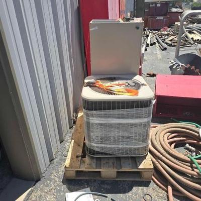 #3200 • Lennox AC Condenser & Furnace
