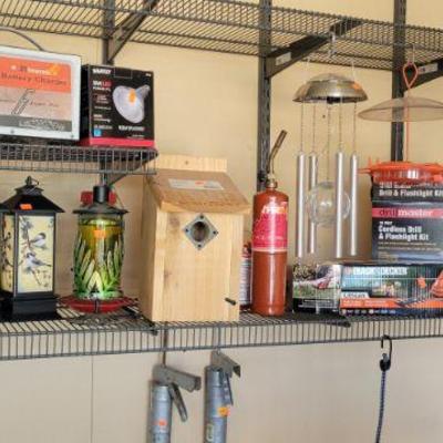 Bird Houses and Feeders 