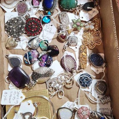 Small example of pendants