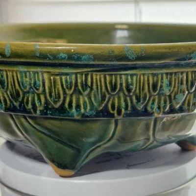 Unidentified art pottery