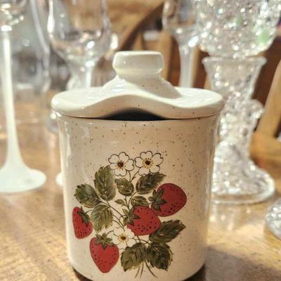 McCoy strawberry pottery