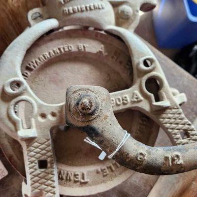 Black Hawk corn sheller piece