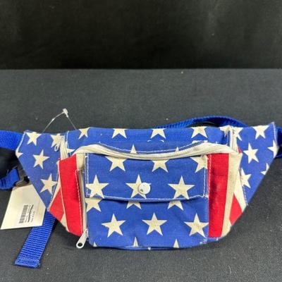FLAG CROSSBODY