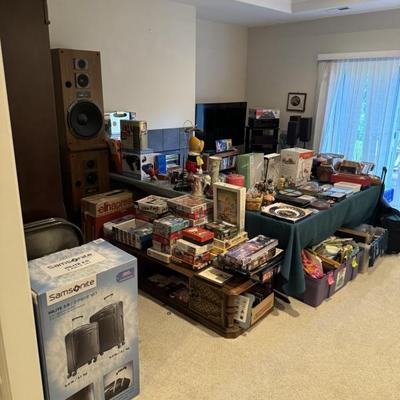 Estate sale photo