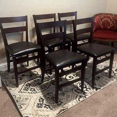 5 folding chairs