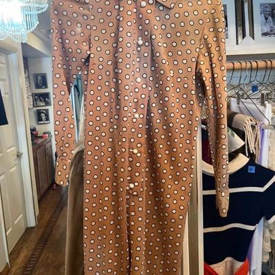 VINTAGE DRESS