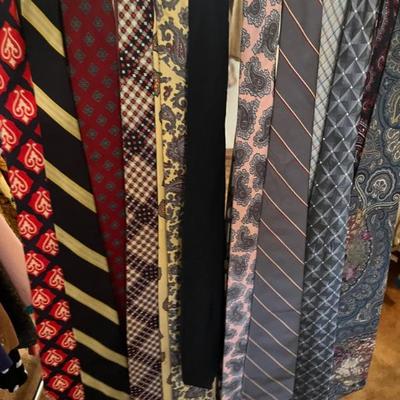 VINTAGE TIES