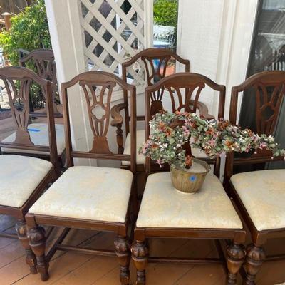 WOODEN DINING CHAIRS