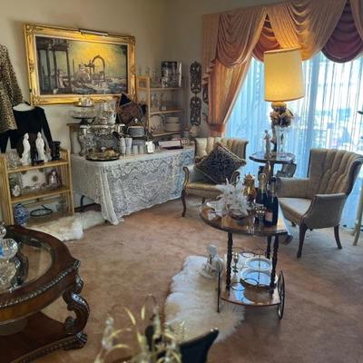 LIVING ROOM
WINDOW TREATMENTS FOR SALE