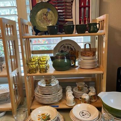 VINTAGE DINNERWARE