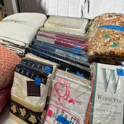 NEW IN PACKAGE SHEET SETS