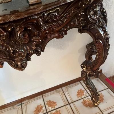 HANDCARVED DETAILING