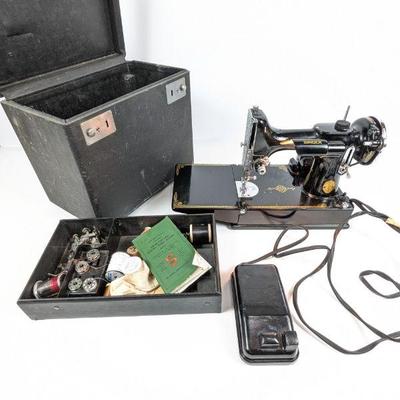 Vintage Singer Portable Electric Sewing Machine Model 221-1 with Case & Accessories