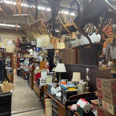 Estate sale photo