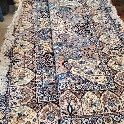 Large area floor rug Karastan 80 x 120 
