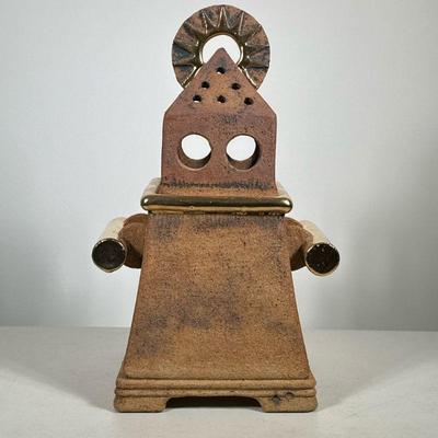 CERAMIC ART TOWER | Having gilt Sun-form top with gilt handles on side and removable top. - l. 10 x w. 8 x h. 16 in

