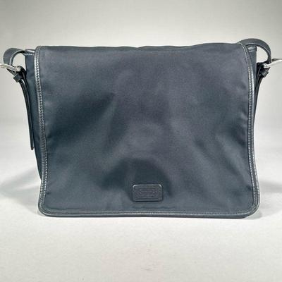 COACH MESSENGER BAG | Coach leather & twill messenger bag having multiple pockets and metal latch, Model No. J2L-5118. - l. 14 x w. 3...
