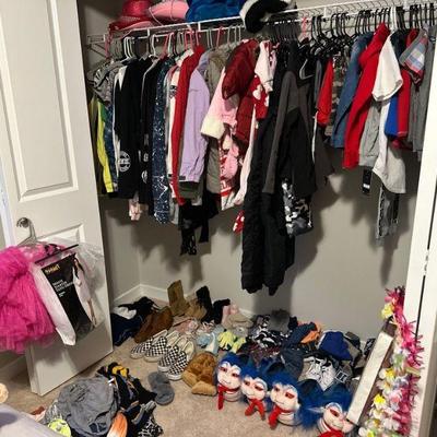 Kids clothing from baby to toddler sizes