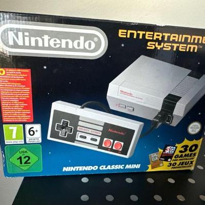 Nintendo Classic Mini entertainment system