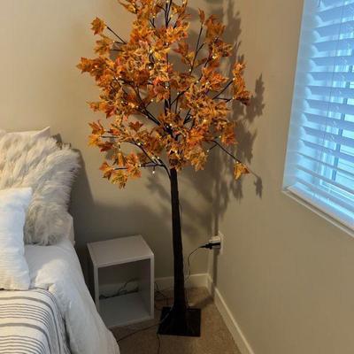 Light up fall tree