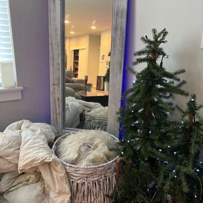Mirror, Blankets, Baskets, tree