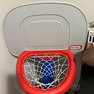 Little Tykes basketball hoop
