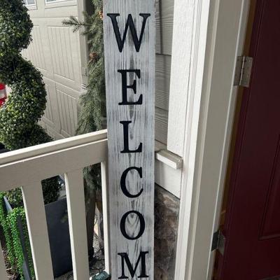 Welcome sign