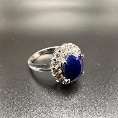 Sapphire and diamond ring on 14k gold setting