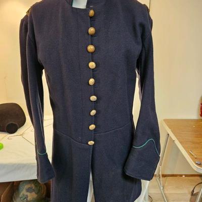 https://www.auctionninja.com/stress-free-estate-services-llc/sales/details/militaria-fine-art-coins-civil-war-rugs-antiques-fine-jewelry-...