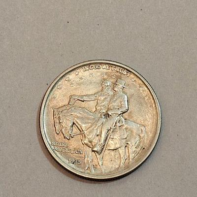 https://www.auctionninja.com/stress-free-estate-services-llc/sales/details/militaria-fine-art-coins-civil-war-rugs-antiques-fine-jewelry-...