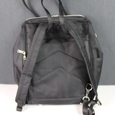 https://whynotmarketplace.hibid.com/catalog/557483/brand--bags-purses-and-caps-ending-jun-30-at-7pm