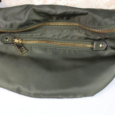 https://whynotmarketplace.hibid.com/catalog/557483/brand--bags-purses-and-caps-ending-jun-30-at-7pm