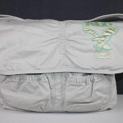 https://whynotmarketplace.hibid.com/catalog/557483/brand--bags-purses-and-caps-ending-jun-30-at-7pm