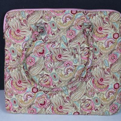 https://whynotmarketplace.hibid.com/catalog/557483/brand--bags-purses-and-caps-ending-jun-30-at-7pm
