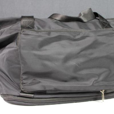 https://whynotmarketplace.hibid.com/catalog/557483/brand--bags-purses-and-caps-ending-jun-30-at-7pm