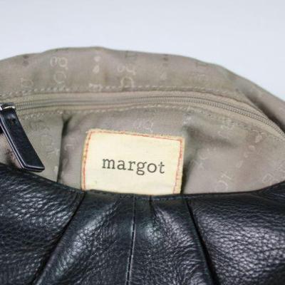 https://whynotmarketplace.hibid.com/catalog/557483/brand--bags-purses-and-caps-ending-jun-30-at-7pm