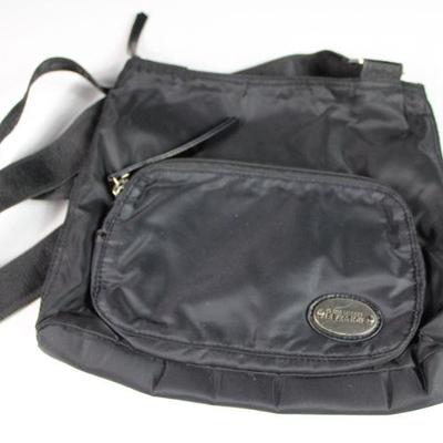 https://whynotmarketplace.hibid.com/catalog/557483/brand--bags-purses-and-caps-ending-jun-30-at-7pm