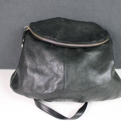 https://whynotmarketplace.hibid.com/catalog/557483/brand--bags-purses-and-caps-ending-jun-30-at-7pm