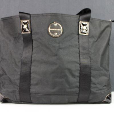 https://whynotmarketplace.hibid.com/catalog/557483/brand--bags-purses-and-caps-ending-jun-30-at-7pm