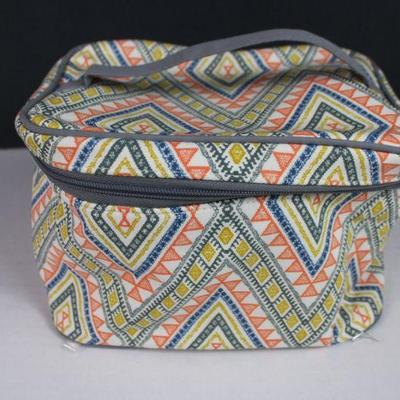 https://whynotmarketplace.hibid.com/catalog/557483/brand--bags-purses-and-caps-ending-jun-30-at-7pm
