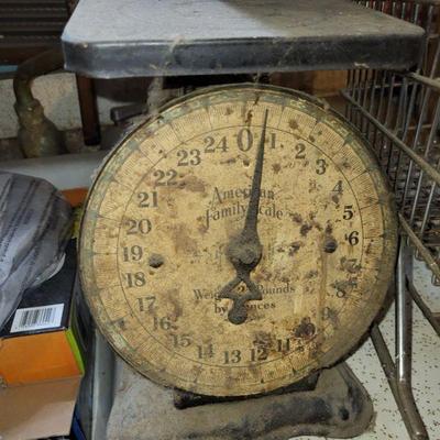 Vintage Scales