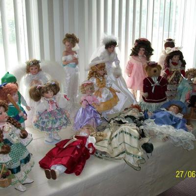 Ashton Drake Dolls