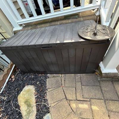 Deck Box