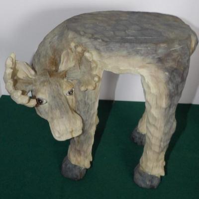 Adorable Moose Resin Plant Stand.