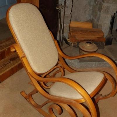 High Quality Thornet Style Bentwood Rocker