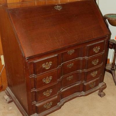 Colonial Revival Mahogany Slant Lid Block Front Desk