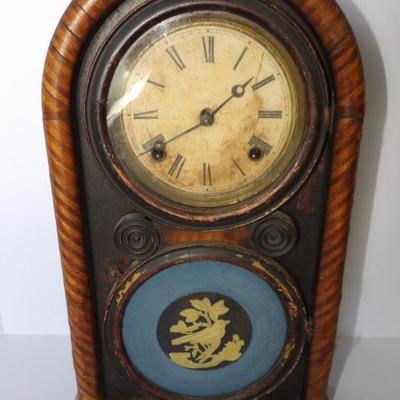 1860s Ingraham Tombstone Figure Eight Mantle Clock 