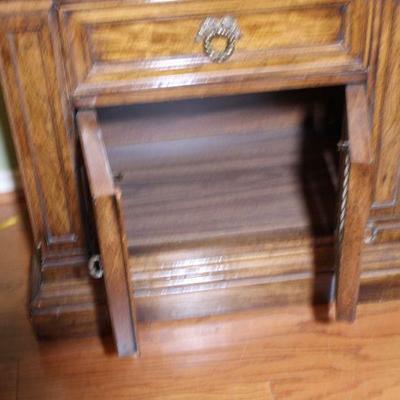 https://whynotmarketplace.hibid.com/catalog/558147/plano-online-estate-sale-ending-july-1-at-7pm